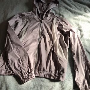 Lululemon windbreaker jacket